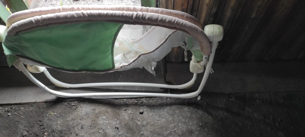 Лежак для малыша