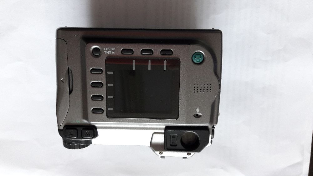 Фотоапарат Епсон PhotoPC 3100Z