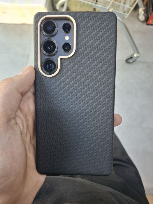 Samsung galaxy S 25 Ultra . 12/256 Память .