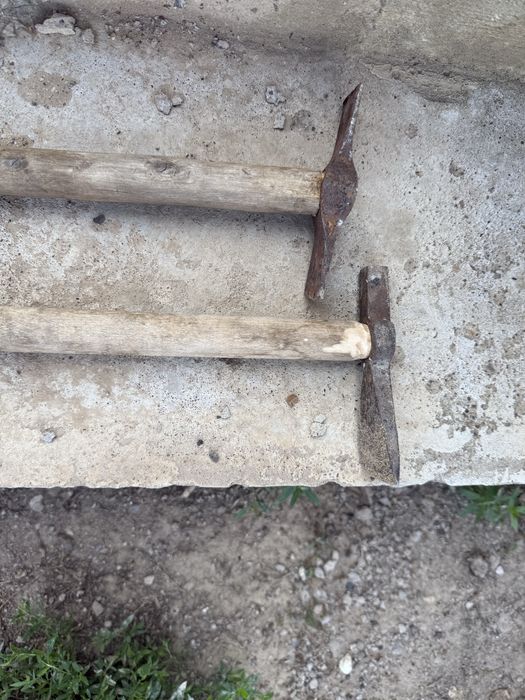 Продам кирка строительная