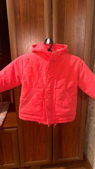 Пролам куртку весеннюю