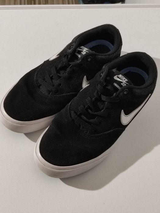 Nike SB CHARGE Suède 40 номер