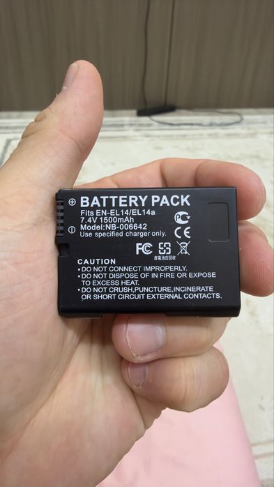 Продам Nikon D3500