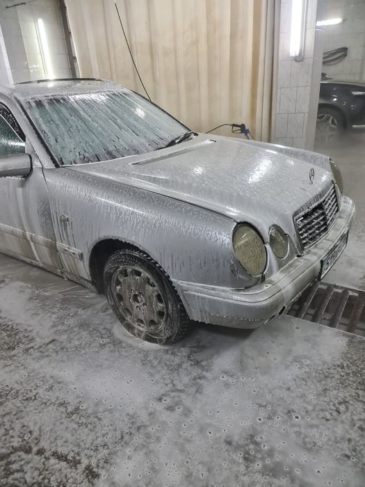 Продам надежного вместительного немца
