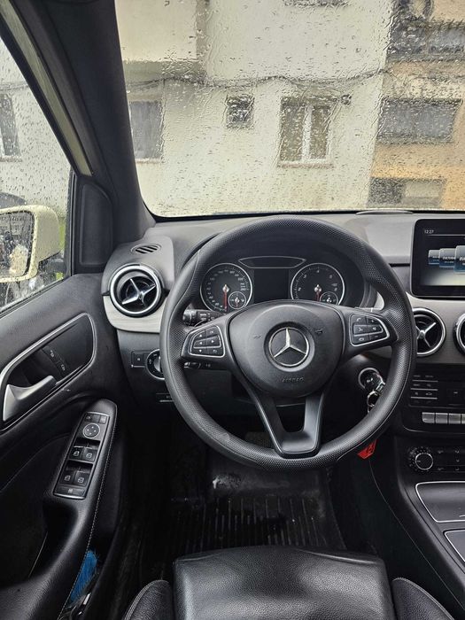 Mercedes b class