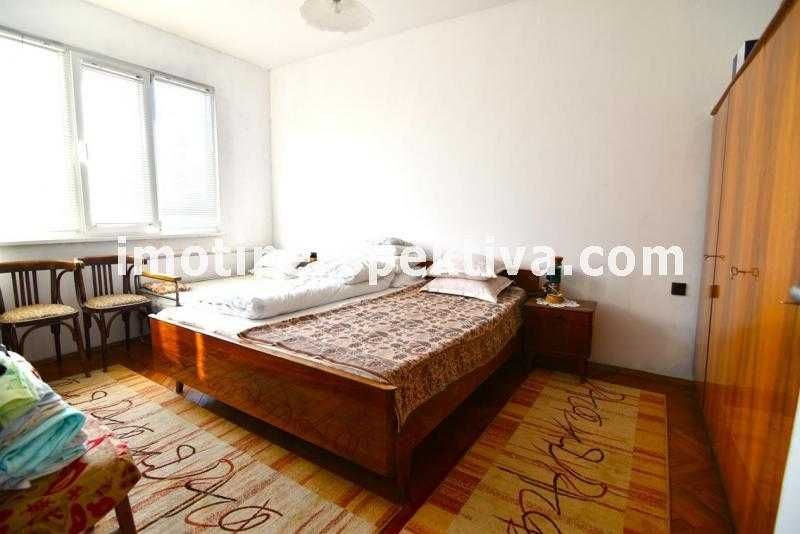 Продава се Тристаен апартамент в Пловдив, Кючук Париж - 85 кв.м за 720 €/кв.м - Снимка #6