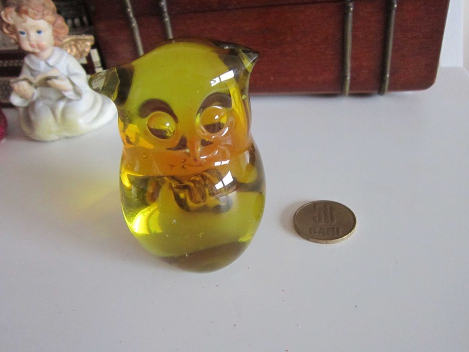 cadou feng shui Bufnita Pilgrim arta sticla masiva handmade anii 1960