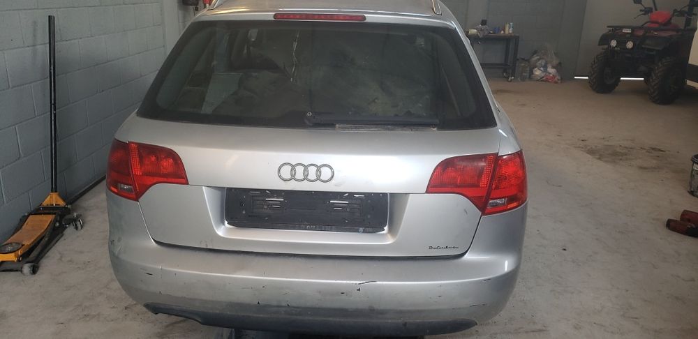 Motor audi a4 1.9 ,cutie viteze manuala, haion,uși laterale