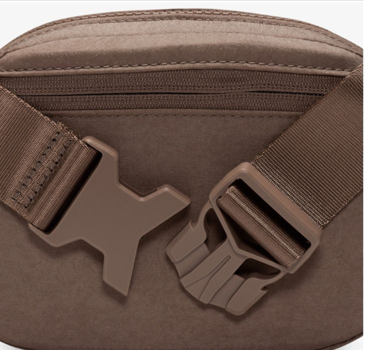 Чанта през рамо Nike