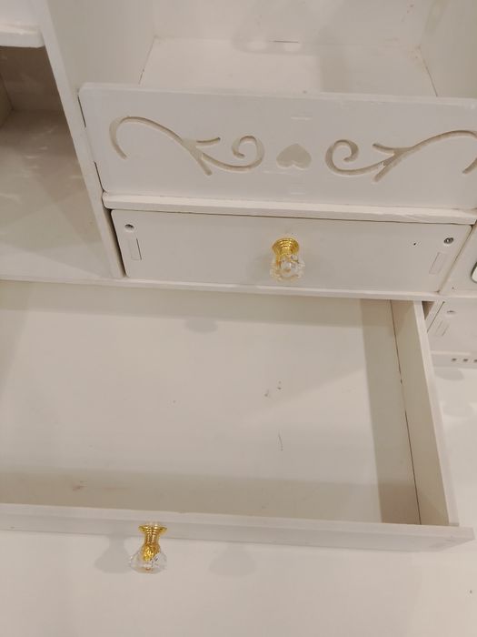 Деревянный органайзер для косметики