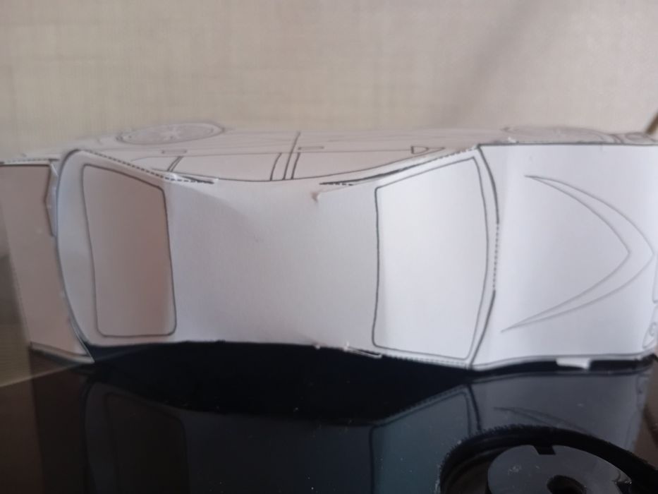 Машина  декорация