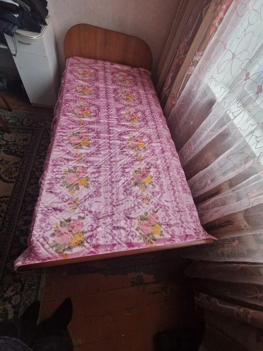 Кровать полуторка. В отличном состоянии