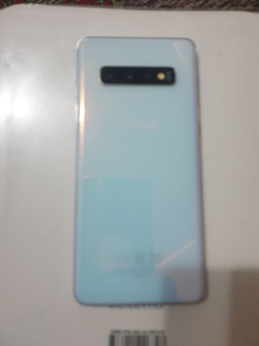 Продаётся самсунг с 10 8/128 гб