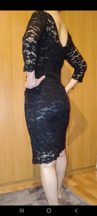 Красивое кружевное платье