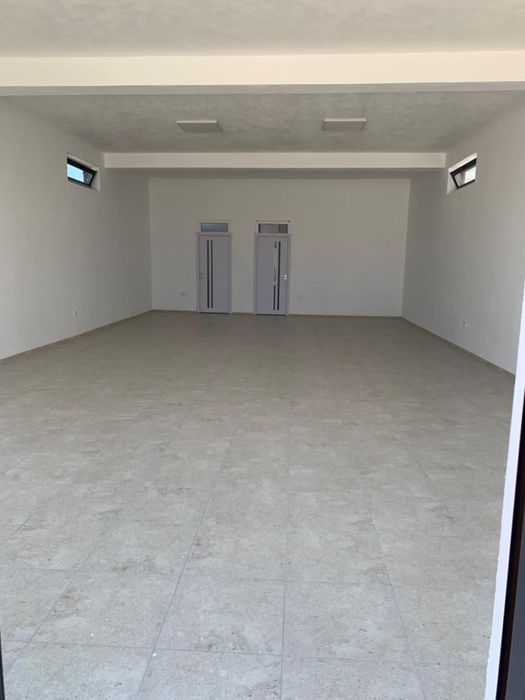Spațiu comercial de închiriat 105 mp