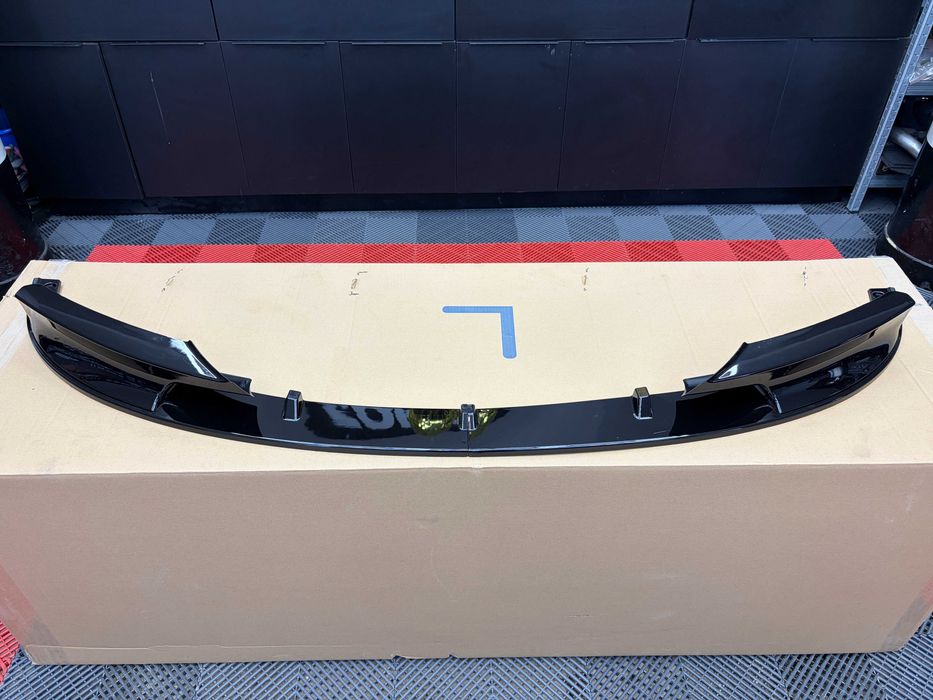 Prelungire Bara Fata - Lip BMW F30 F31 Seria 3 Bara MTech KT