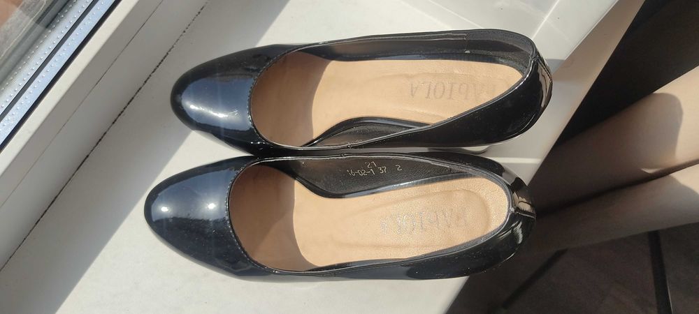 Туфли лакированные