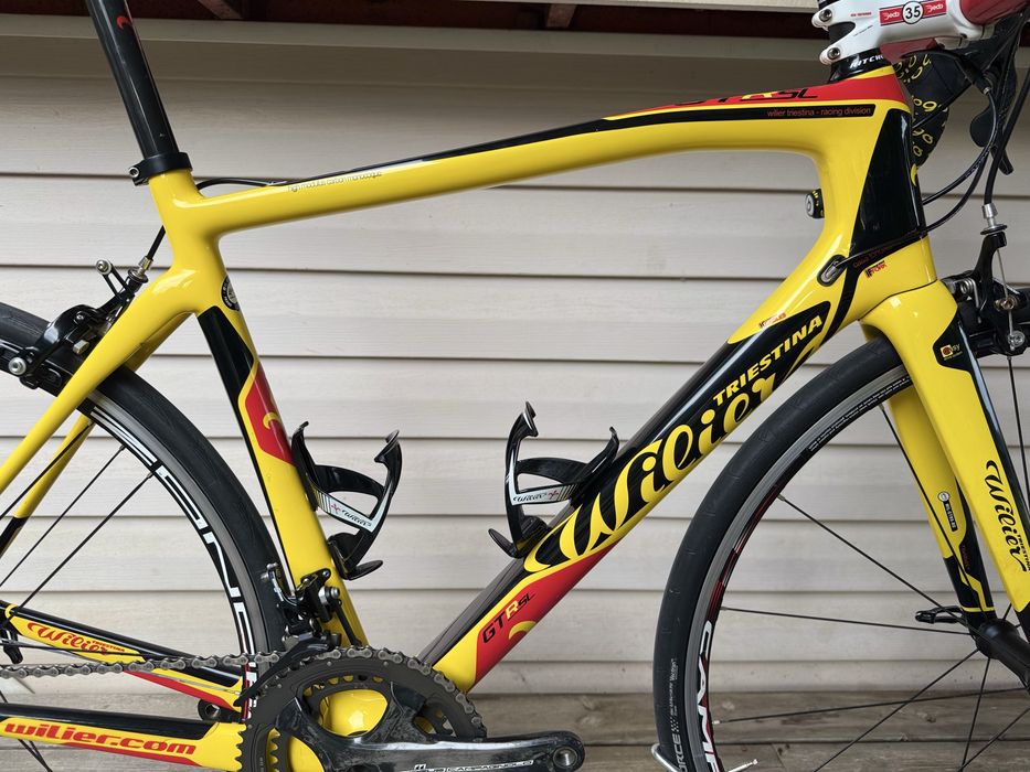 Карбонов шосеен велосипед Wilier GTR SL