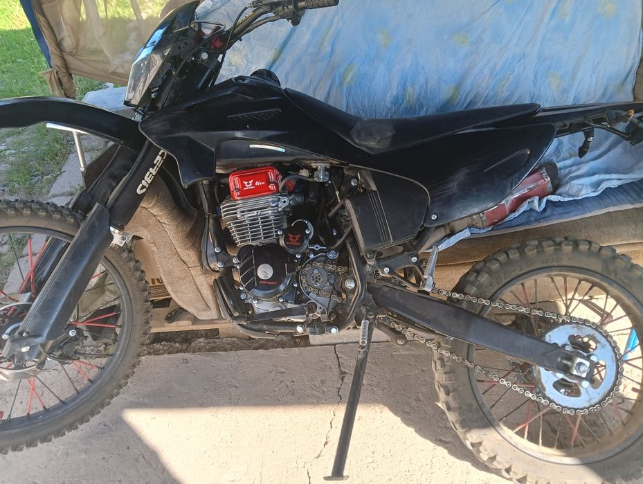 Продам 250 куб. Эндуро. 2025.кросс