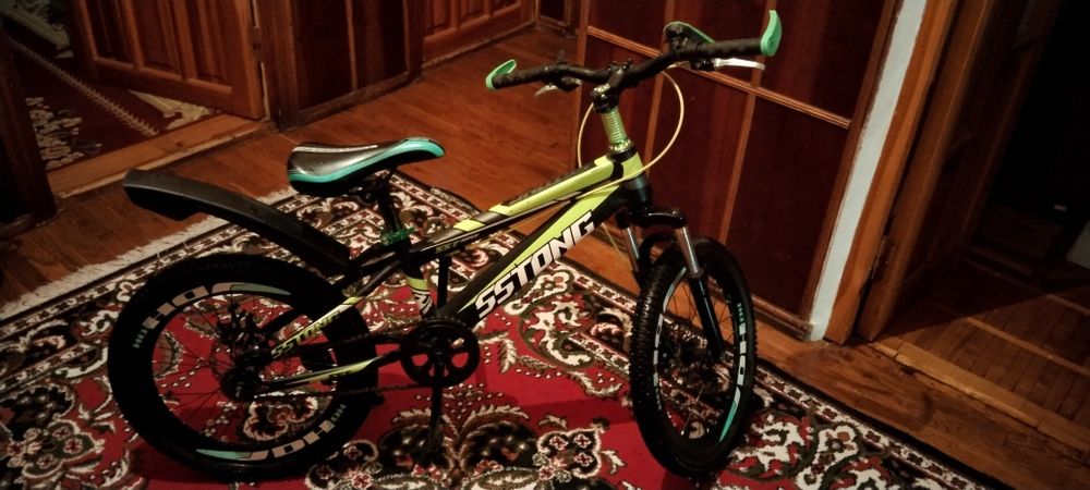 Продаю велосипед.В отличном состоянии.Для детей от 6 до 11лет.