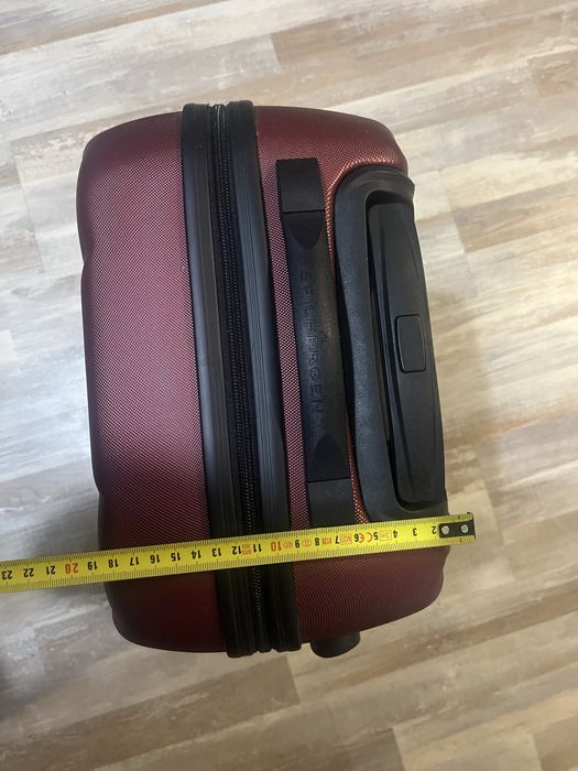 Куфар за ръчен багаж