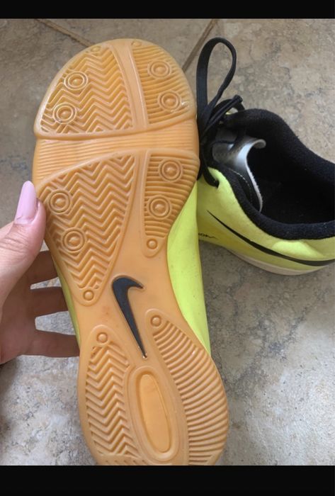 Ghete de sala/ sintetic