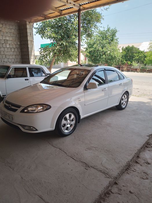 Автомобиль жентра