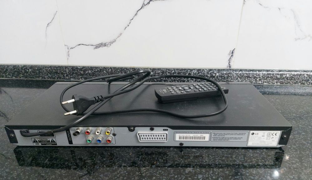 Продам DVD. ДВД проигрыватель