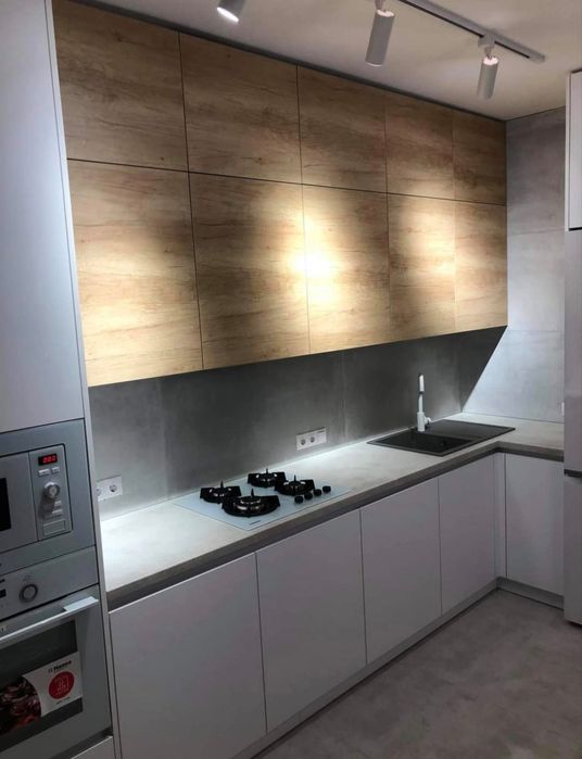 Mobila la comanda Premium