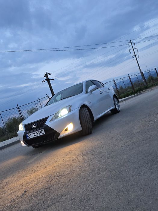 Lexus IS220D 177CP
