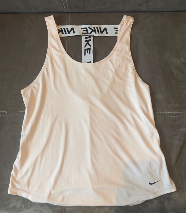 Дамски спортен потник Nike