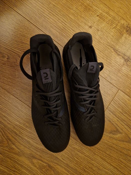 Ghete Fotbal Kipsta VIRALTO III