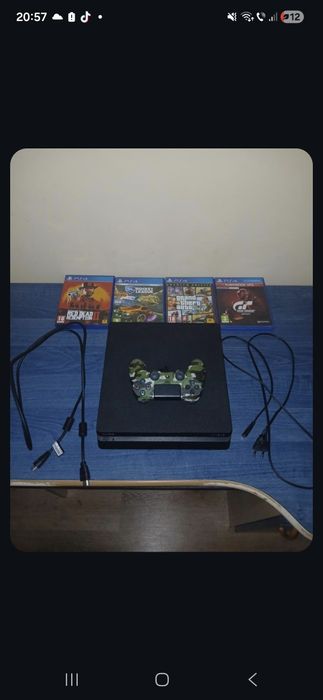 Vand PS 4 slim  1 TB