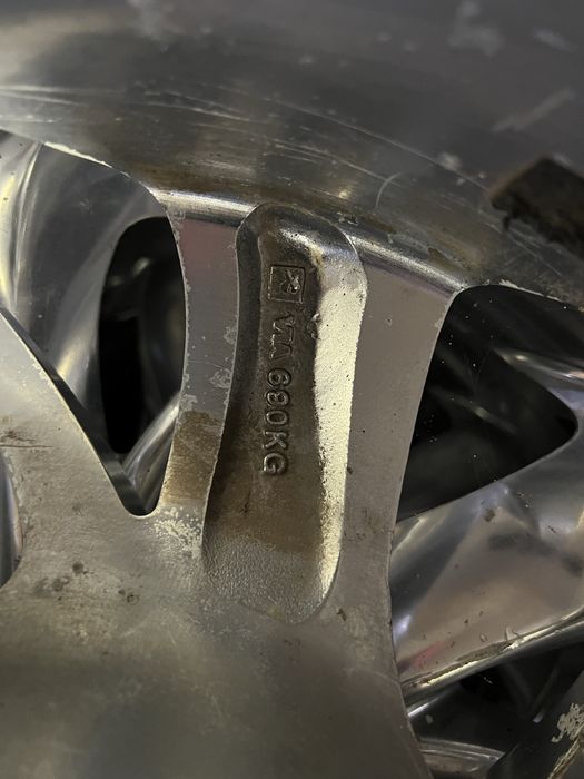 Диски Racing Wheels H-182