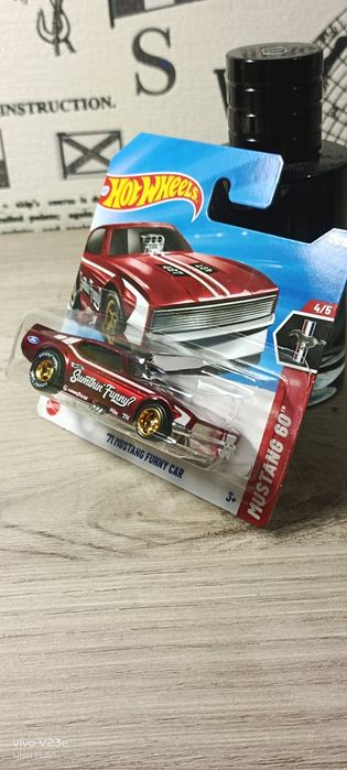 Продам хот вилс стх  Mustang 60