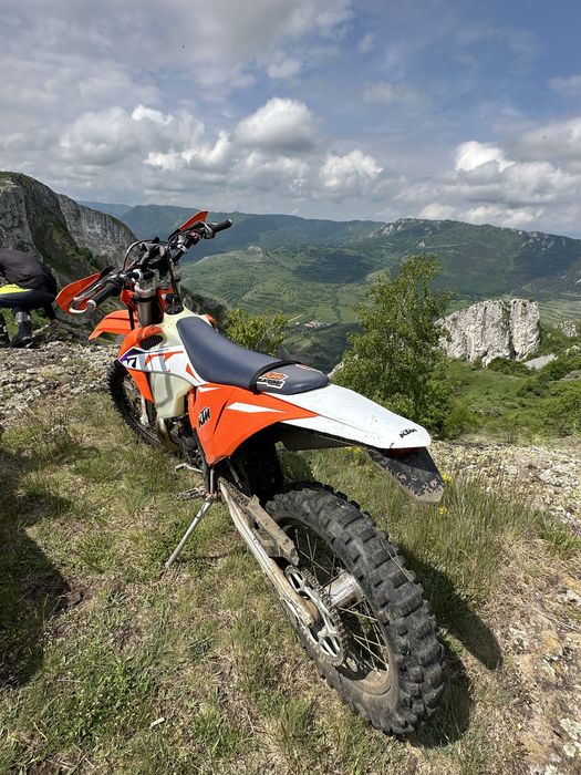 Vând ktm exc 250 2023