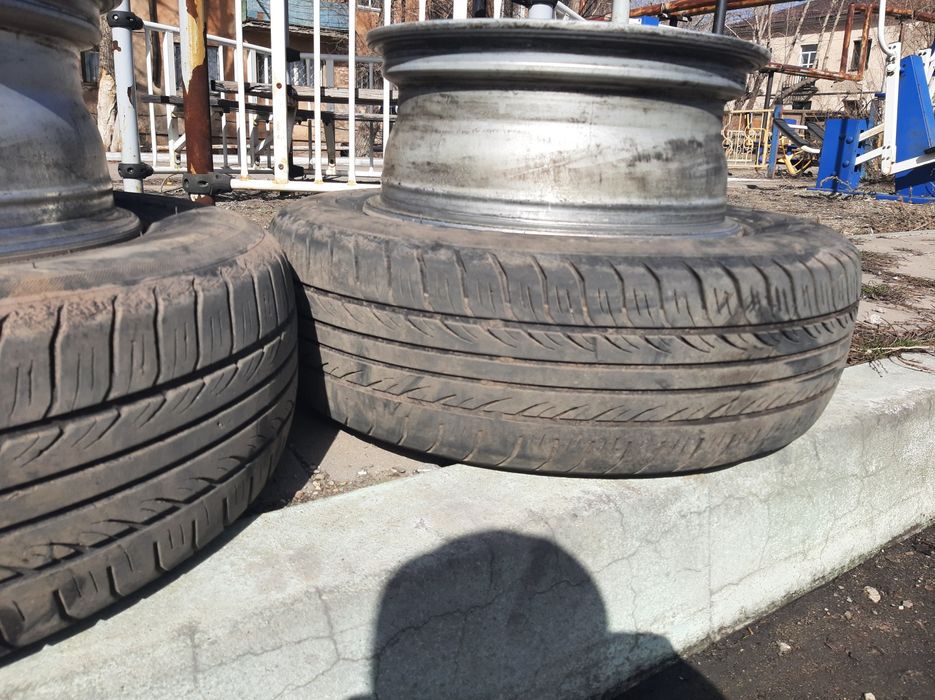 Продам шины с дисками