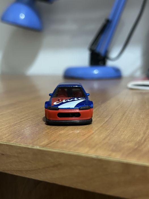 Машинка хот виллс