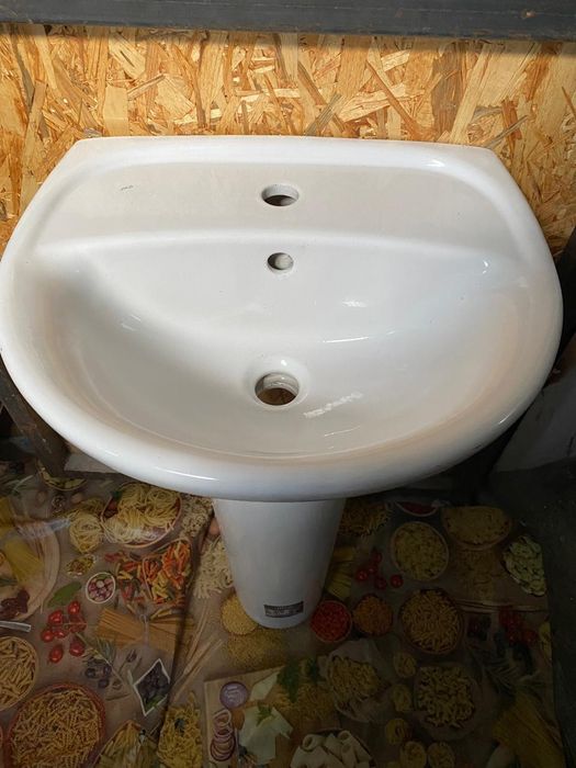 Отдам даром раковина с краном