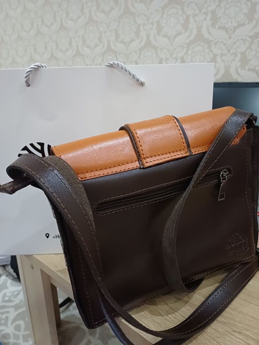 Продам сумку из натур кожи