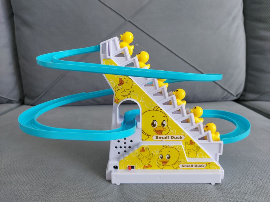 Продам   игрушку