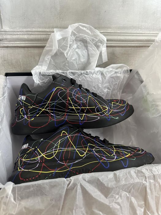 Обувки ,,Love Moschino".