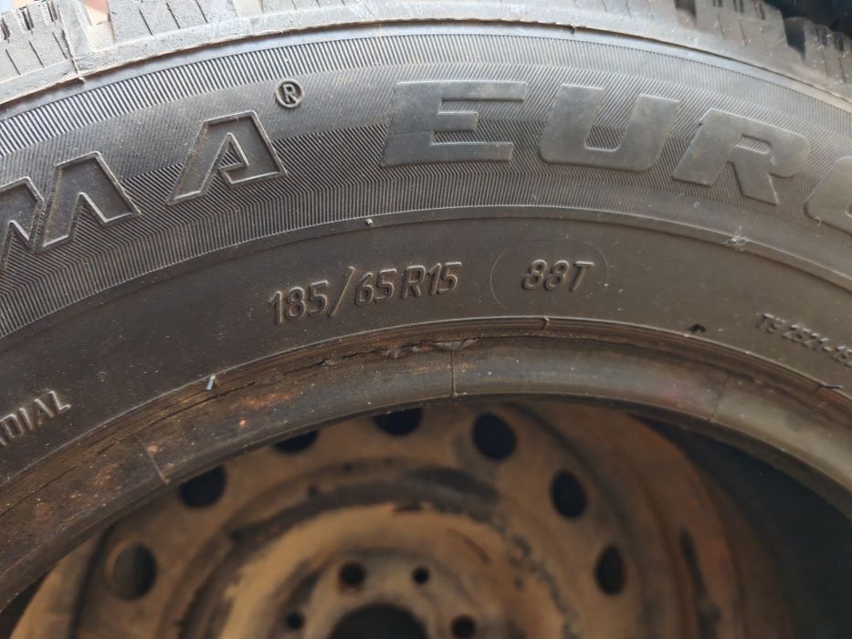 Продам зимние шины R15