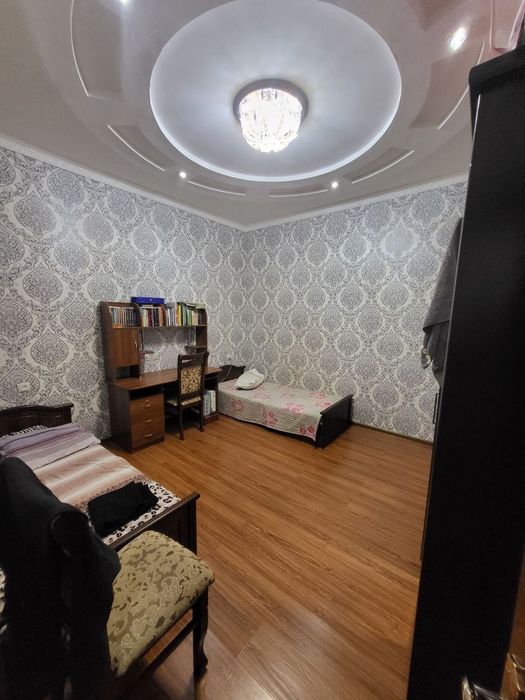 2сотик ховли сотилади