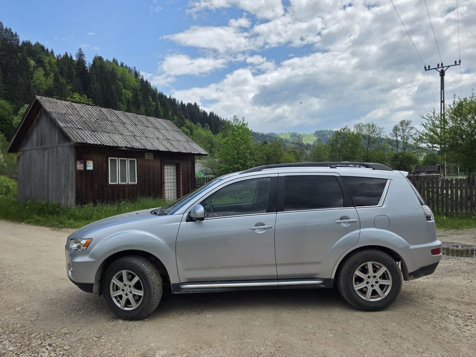 MITSUBISHI Outlander 2011 — imagine 3