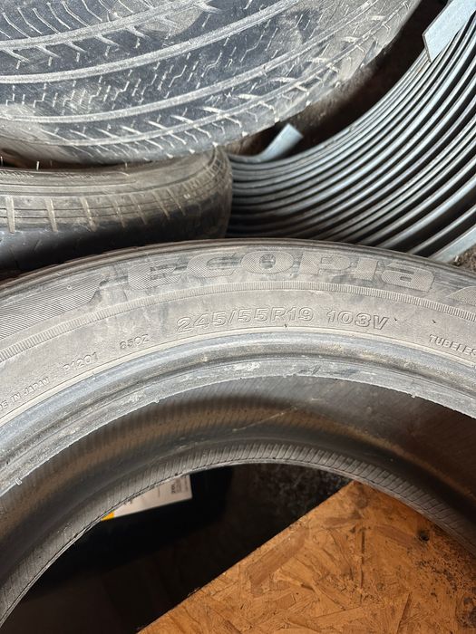 Bridgestine 245/55R19