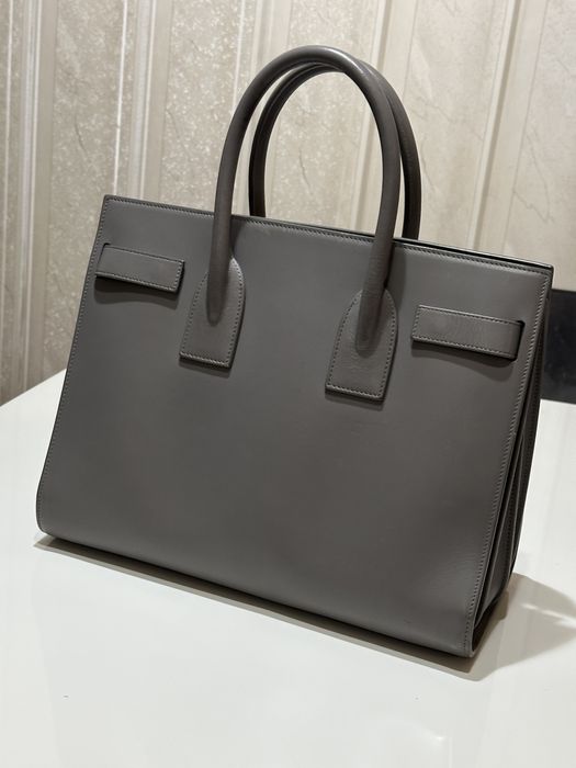 Дамска кожена чанта Saint Laurent Sac De Jour Large / Grey
