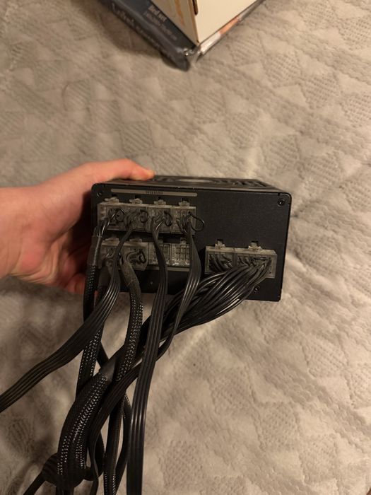 Sursa 850w modulara superflower gold 80plus