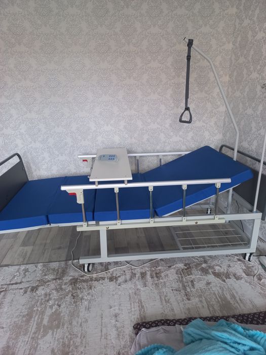 Электрические кровать для инвалидов