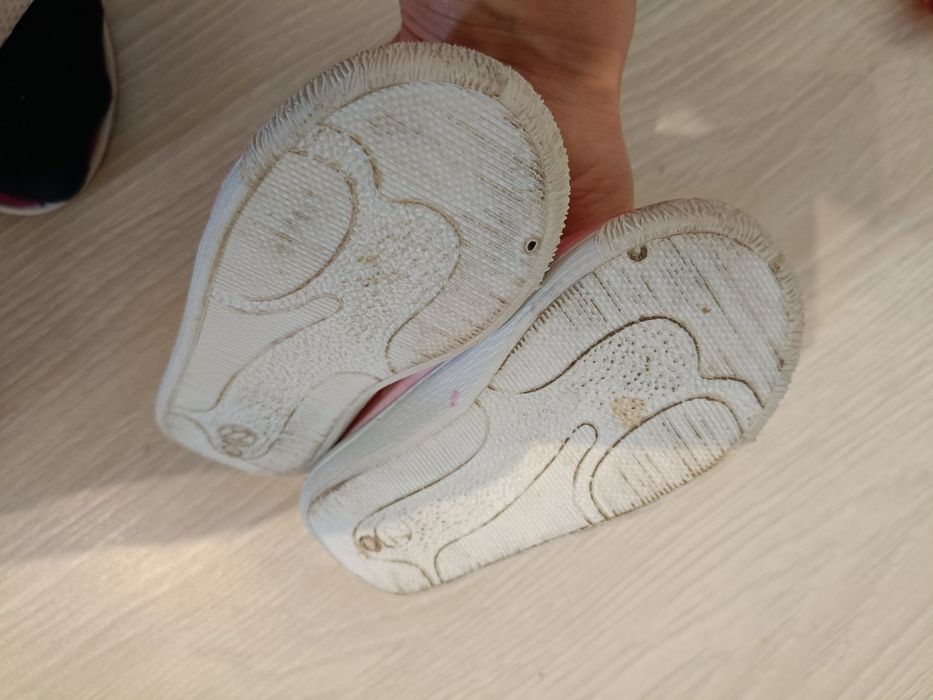 Papucei de interior mărimea 22